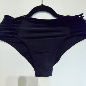 Exhilaration top and bottom exercise dance set. Nylon & Polyester Wash Cold Sz M